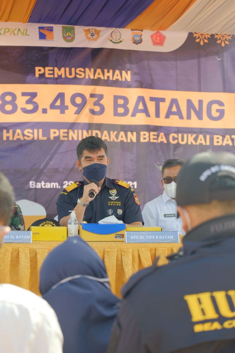 Bea Cukai Batam Musnahkan 66,78 Juta Batam Rokok Ilegal (5)