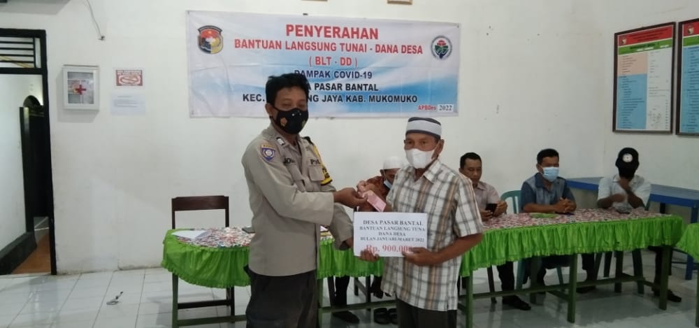 Menjelang Hari Raya Idul Fitri, Pemdes Pasar Bantal Salurkan BLT-DD tahap I, II, III kepada 84 KPM 2022 4