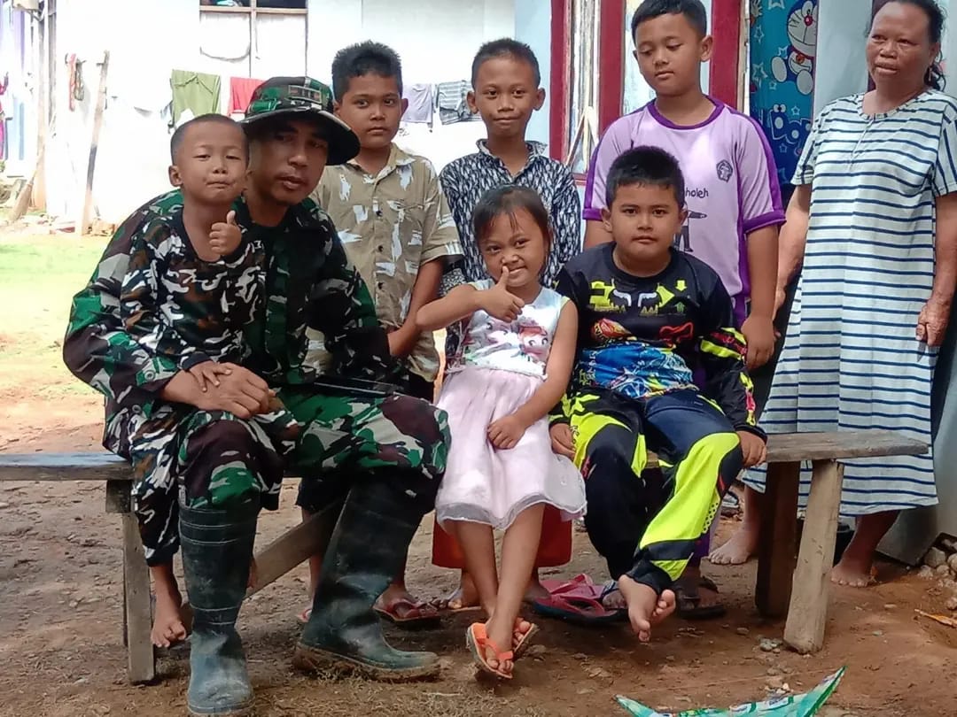 Kedekatan TNI dengan Rakyat Sebagai Kekuatan Pertahanan Negara 1 IMG-20220521-WA0034