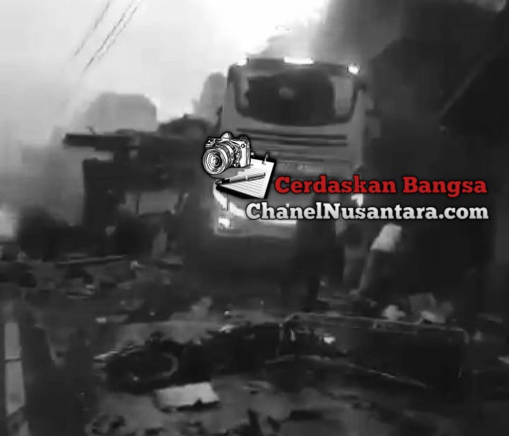 Kecelakaan Terjadi di Kabupaten Ciamis, Bus Bermuatan Penumpang Tabrak Rumah 1 IMG-20220521-WA0101