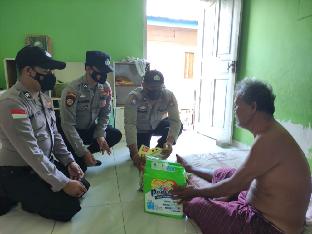 Jumat Berkah, Polsek Belakang Padang Laksanakan Giat Sosial 1 IMG-20220527-WA0044
