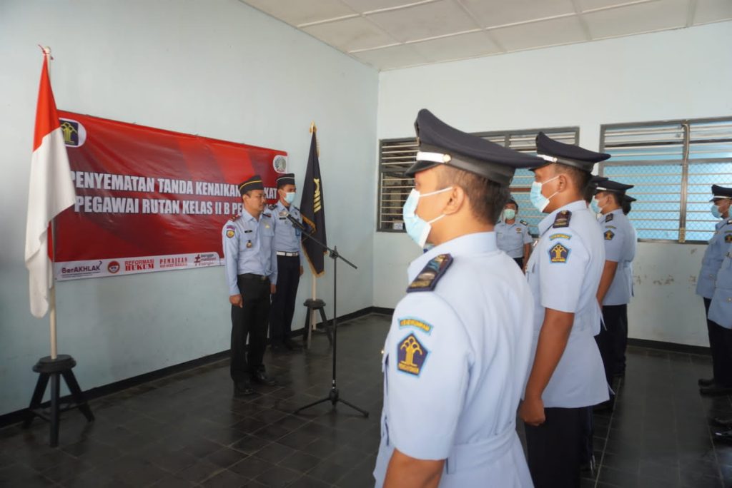 15 PNS Rutan Pemalang Naik Pangkat, Ary Nirwanto: Tingkatkan Kinerjanya Menjadi Pelayan Masyarakat 3