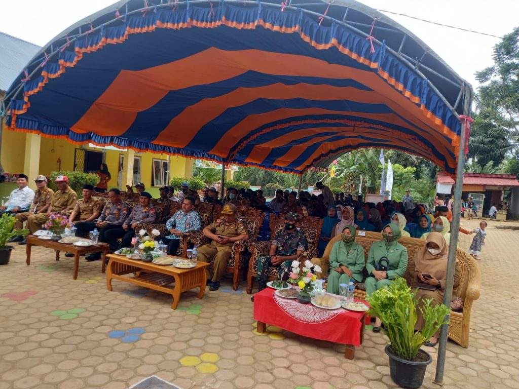 Guna Membentuk Keluarga yang Berkualitas, Sehat dan Sejahtera, Kodim 0428/MM Gelar Pelayanan KB Kesehatan 2