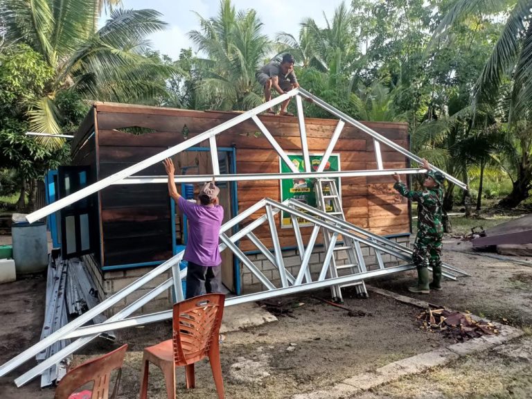 Perduli dengan Masyarakat, Satgas TMMD Kodim 0317/TBK Rehap Rumah Warga Pulau Parit 7 tmmd TBK