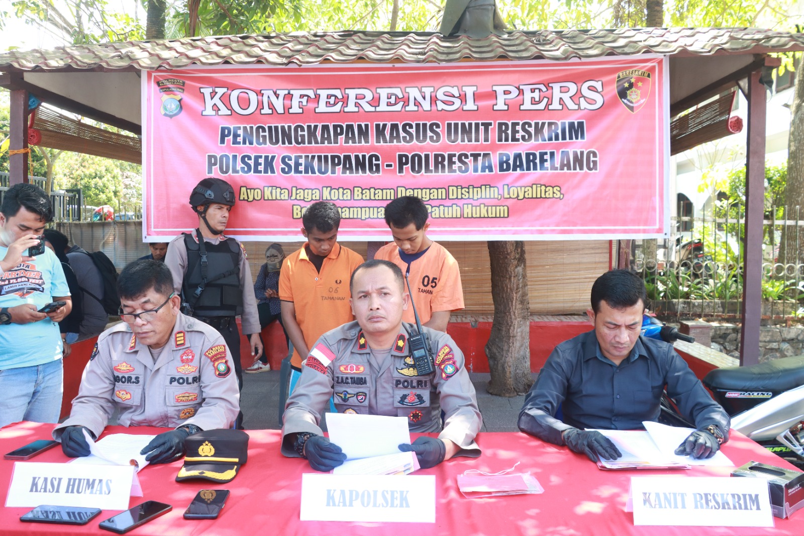 Kepolisian Sektor Sekupang Gelar Konferensi Pers Ungkap Kasus Curanmor 1 IMG-20230316-WA0101