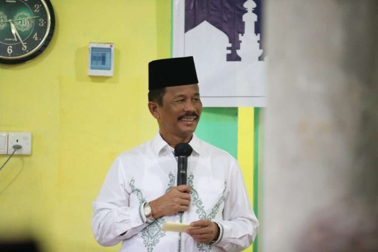 Safari-Ramadan-di-Kelurahan-Kasu-Rudi-Ajak-Masyarakat-Dukung-Pembangunan-di-Batam-1-1024x682