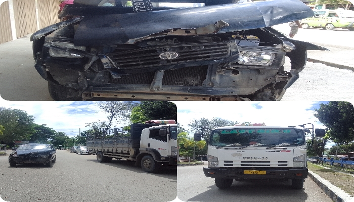 Diduga Gegara Tak Ada Traffic Light Kijang Lgx Baku Hantam Dengan Tronton Di Perempatan Jalan 1