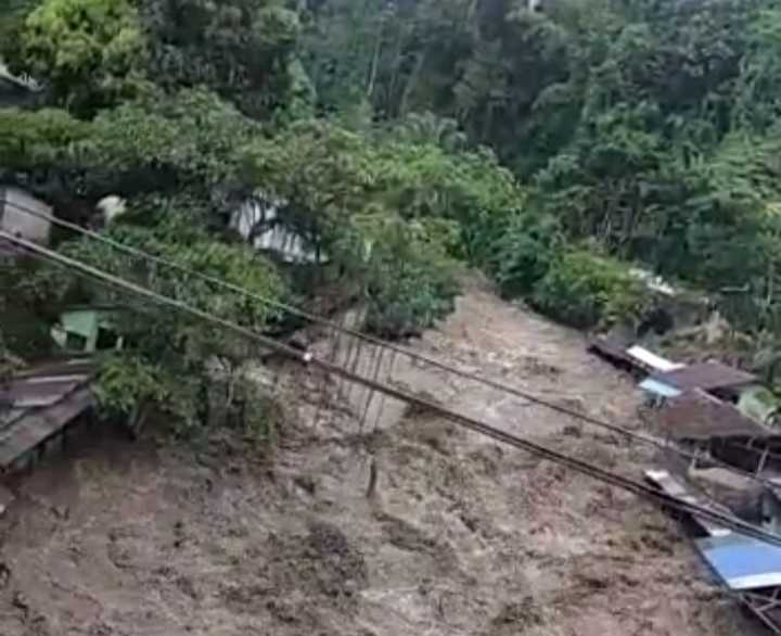 Banjir bandang - chanelnusantara