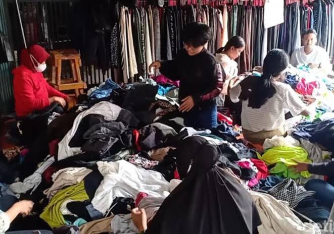 Berjuang Dapatkan Legalitas Masuk Barang Bekas, Pengurus APSB Batam Kunjungi DPRD Batam 1 Pedagang seken