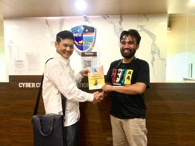 Perkara Pokok Lebih Dahulu Diperiksa Dibanding Laporan Pencemaran Nama Baik 7 Chanelnusantara - PJS