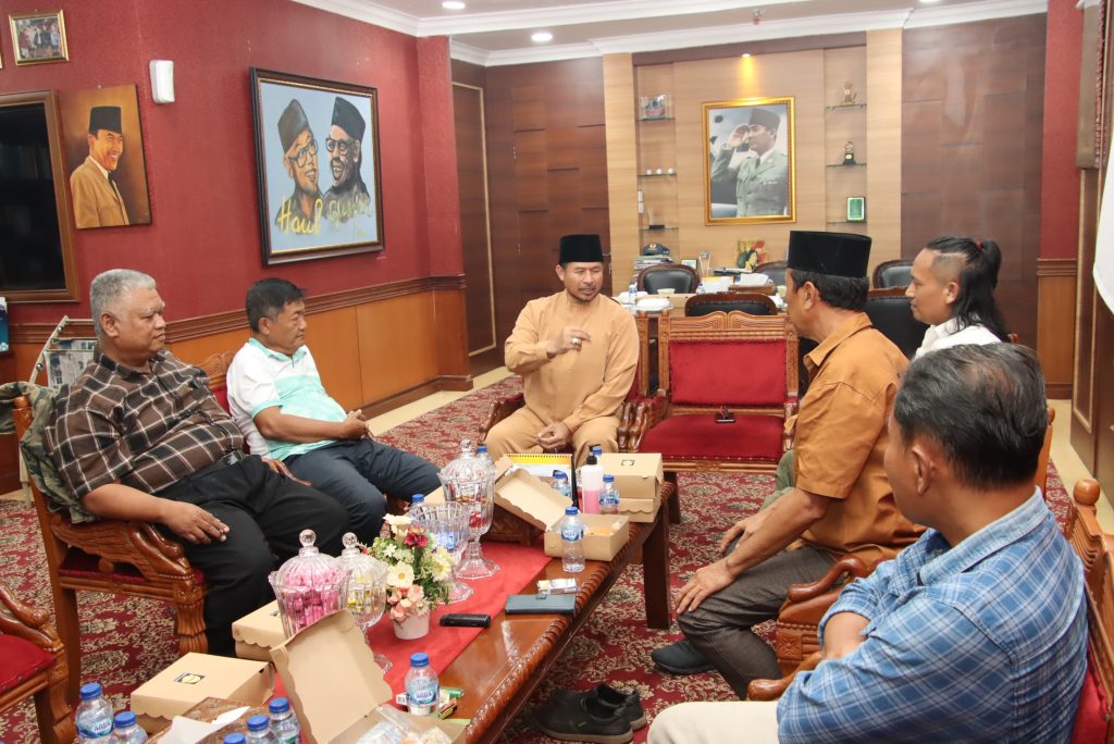 Terima Kunjungan Warga Sei Tering, Nuryanto Terima Aspirasi dari Masyarakat 1 WhatsApp Image 2024-01-20 at 22.50.29