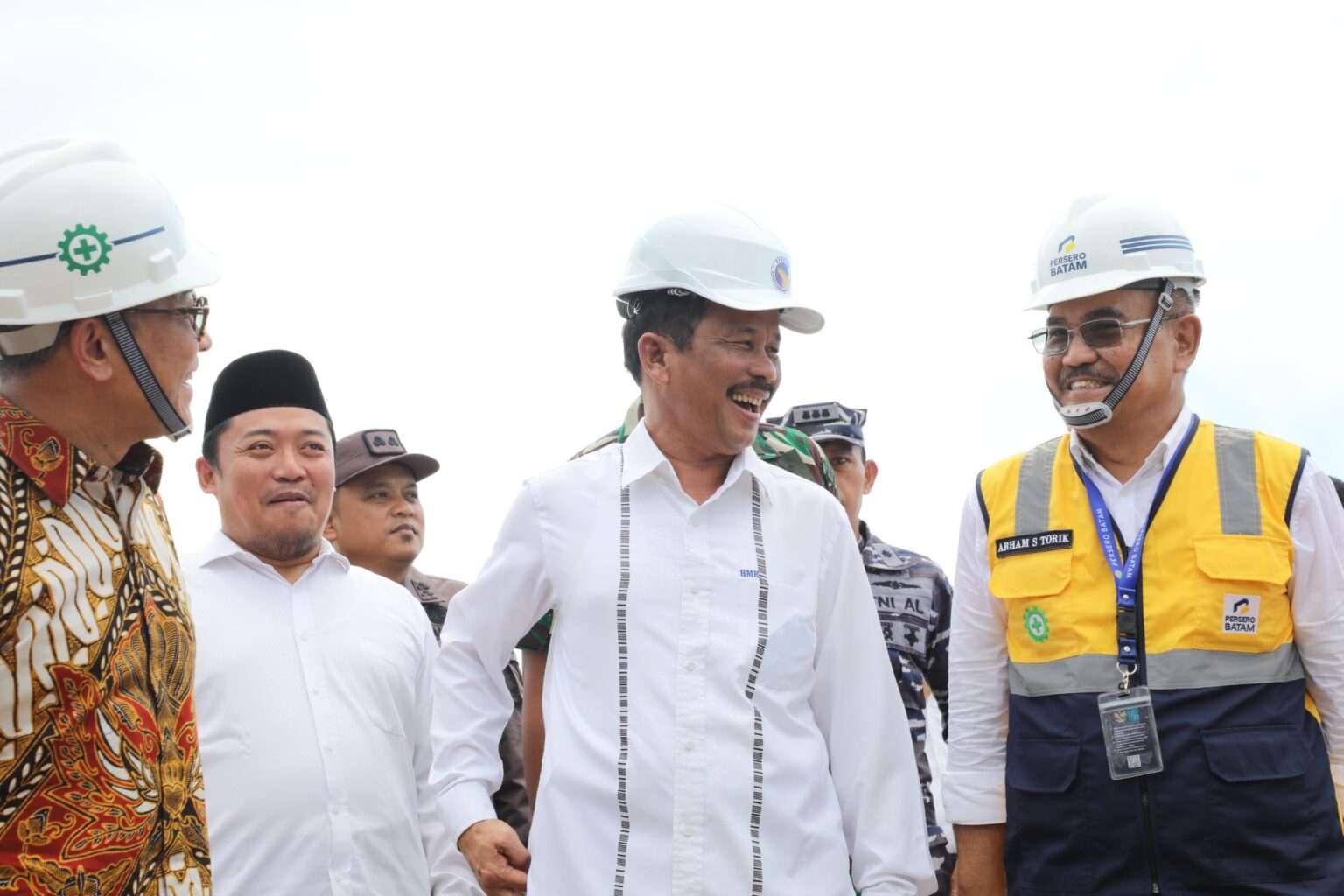 Untuk Pertama Kalinya, Muhammad Rudi Berhasil Buka Direct Call Batam-China 1 01bp004