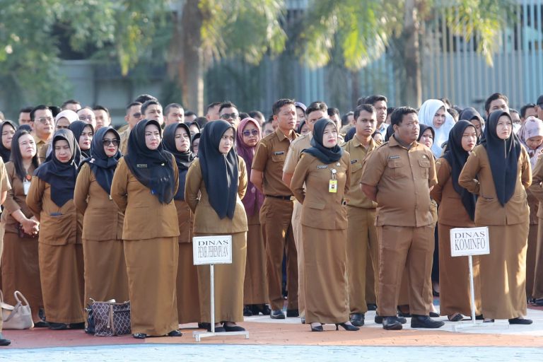 Halal Bi Halal Pemko Batam, Jefridin Apresiasi Pegawai Berikan Pelayanan Terbaik 7 17PB