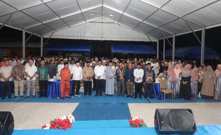 Apresiasi Warga, Rudi Ajak Warga Nongsa Bersatu Padu Dalam Pembangunan 3 13 PB