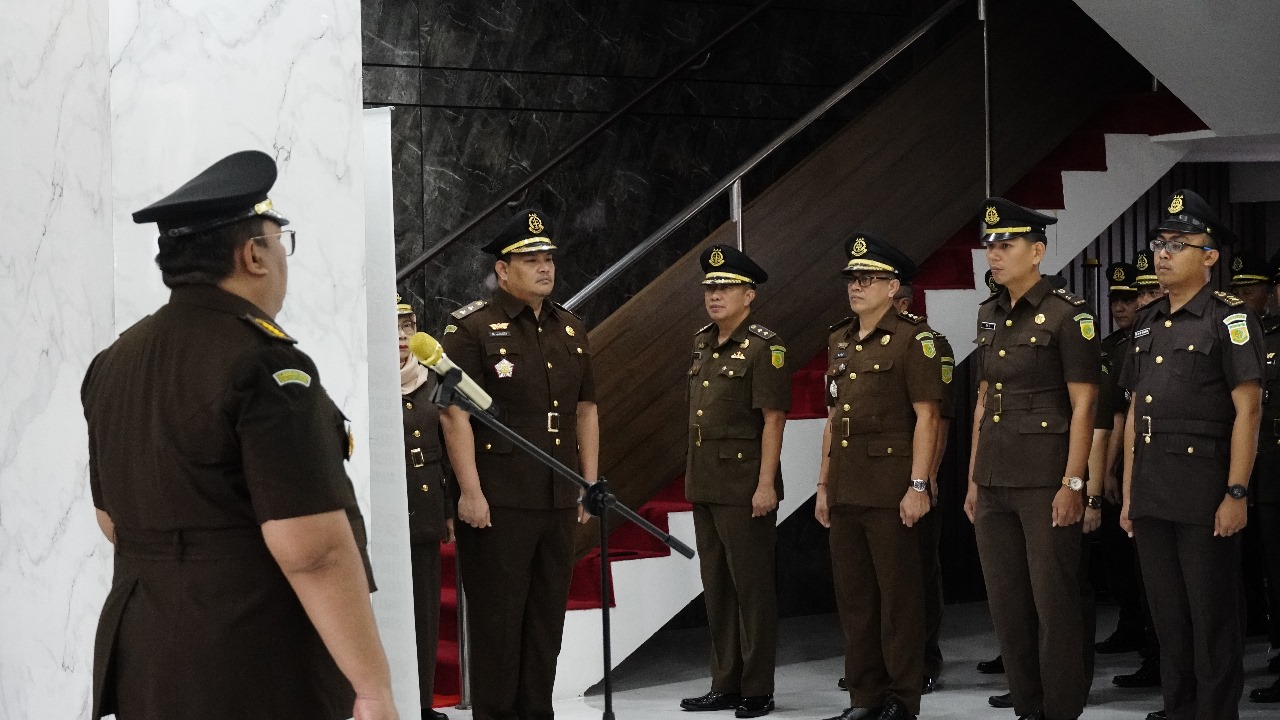 Aspidsus Kejati Kepri Pimpin Upacara Peringatan Hari Kebangkitan Nasional 1 IMG-20240520-WA0073