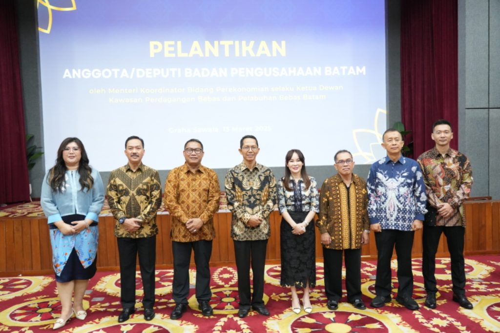 Menko Perekonomian RI Lantik Tujuh Anggota/Deputi BP Batam 1 IMG-20250313-WA0121