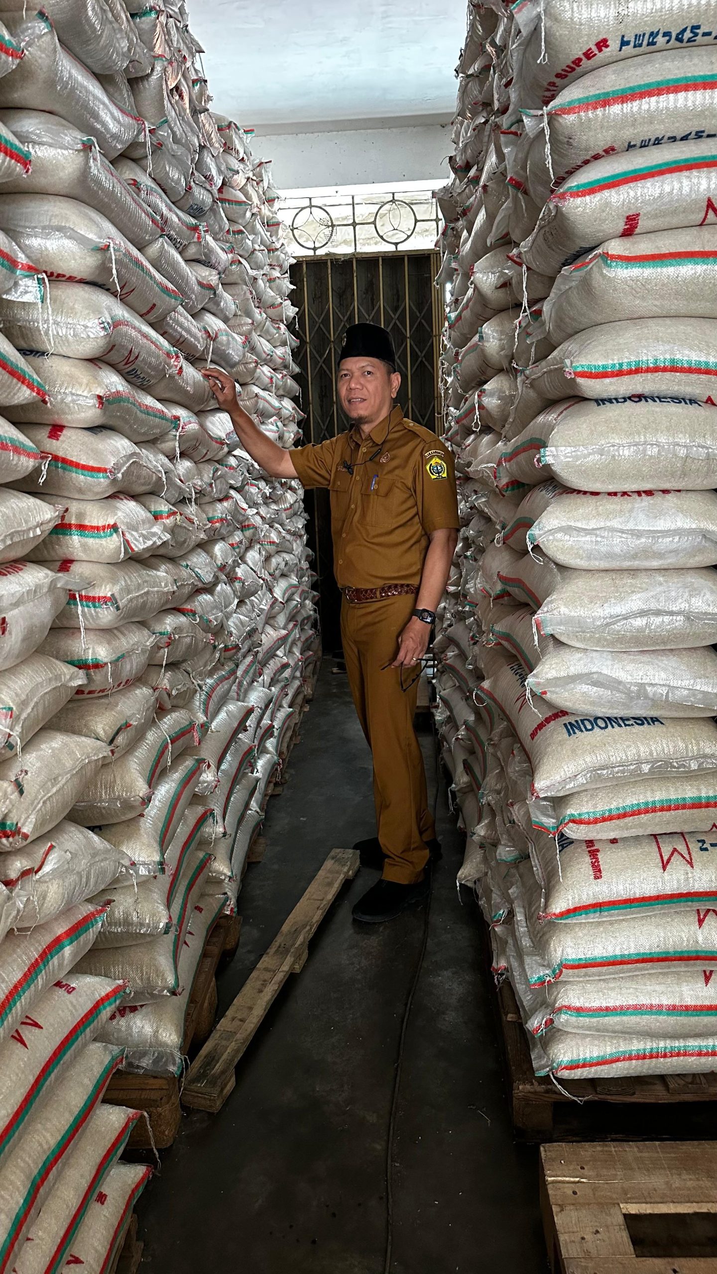 Menjelang Idul Fitri 2025 Stok Bahan Pokok di Karimun Aman 1 IMG-20250326-WA0011