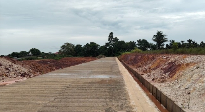 Proyek Pembangunan Jalan di Kelurahan Sei Langkai Menyita Perhatian Masyarakat 2 1744543928191