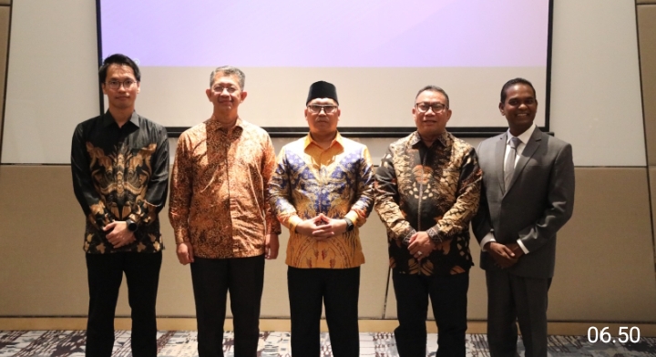 Deputi Bidang Investasi Paparkan Komitmen Majukan Investasi di Batam 5 1745498710448