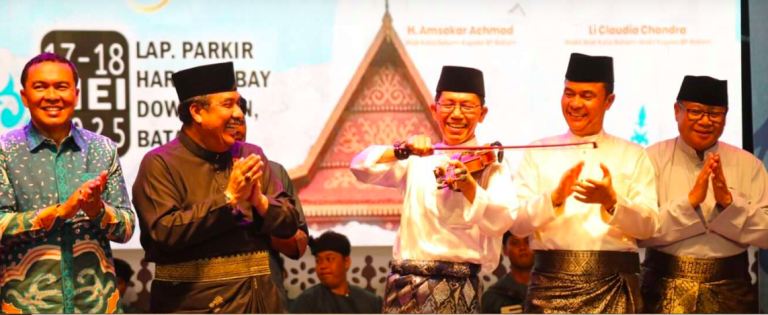 Puisi Karya Kepala BP Batam Guncang Panggung KSM ke-26 4 Screen Shot 2025-05-19 at 22.46.31