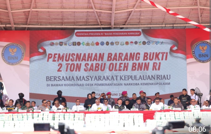 Wujud Transparansi, Pemusnahan BB 2 Ton Sabu-Sabu Digelar secara Terbuka 4 1749802655197