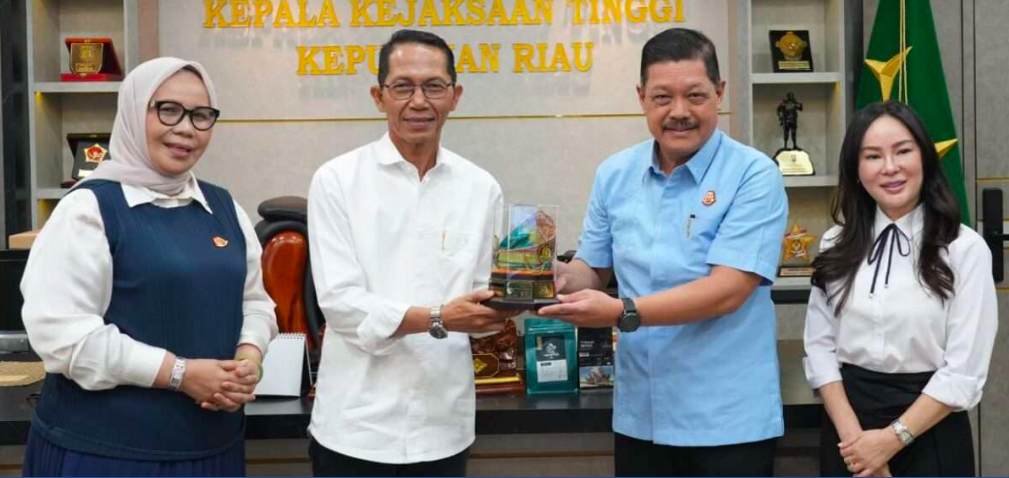 Kepala BP Batam Bertemu Kajati Kepri, Perkuat Sinergi Bangun Batam 1 Screen Shot 2025-10-23 at 19.42.27