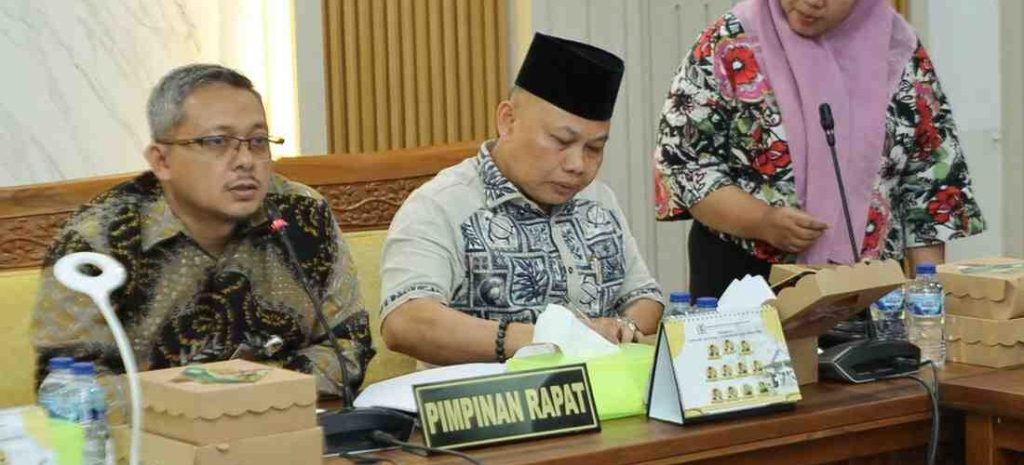 dprd batam 6